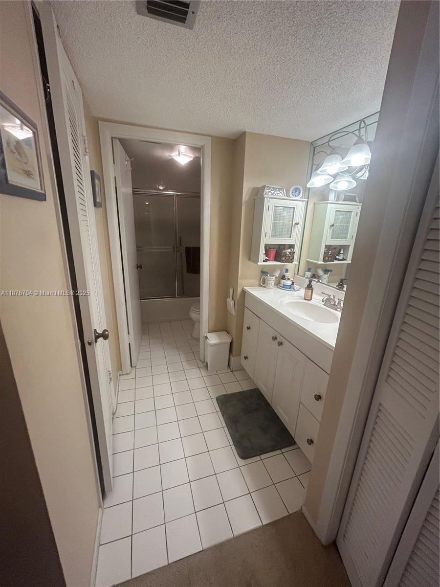 18081 Biscayne Boulevard, Unit 15024 Aventura, FL 33160 - Photo 23 of 43