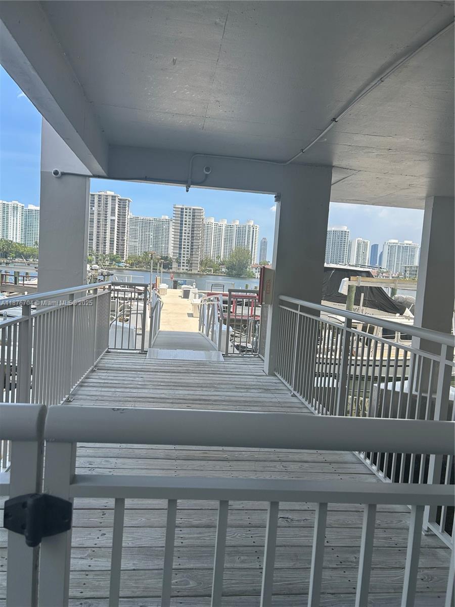 18081 Biscayne Boulevard, Unit 15024 Aventura, FL 33160 - Photo 43 of 43