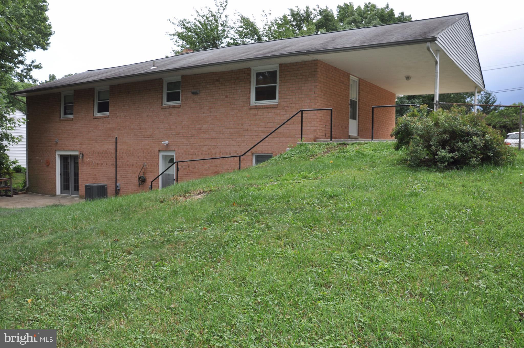 2938 Craiglawn Road Silver Spring, MD 20904 - Photo 4 of 30 Exterior (Rear)