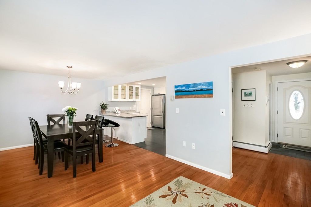 21 Woodmere Road Framingham, MA 01701 - Photo 7 of 28 Gallery Image 7