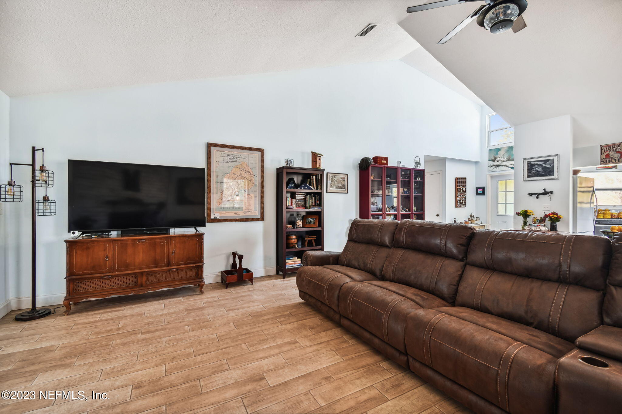 141 Ashley Lake Drive Melrose, FL 32666 - Photo 6 of 27 60-DSC_2984