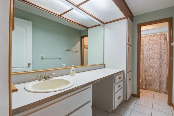 $645,000 | 4725 Orange Grove Way, Palm Harbor, FL 34684