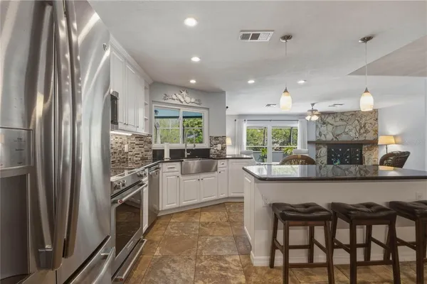 $645,000 | 4725 Orange Grove Way, Palm Harbor, FL 34684