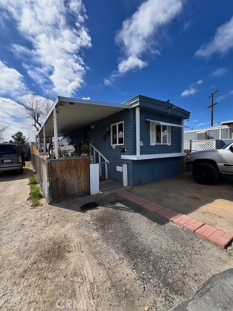 13892 Pioneer Road Apple Valley, CA 92307 - Photo 1 of 11