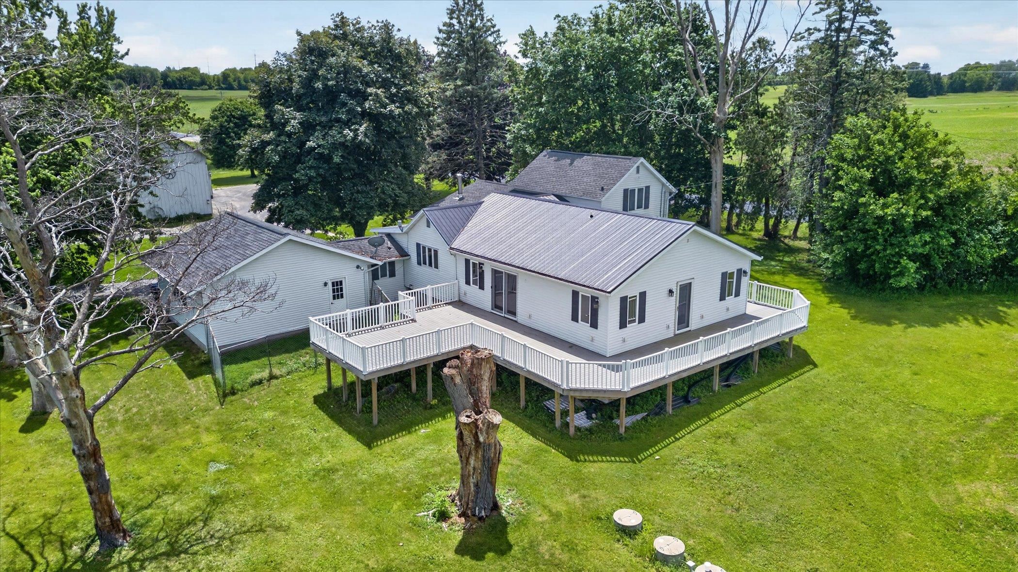 1270 Hillside Road Edgerton, WI 53534 - Photo 64 of 74