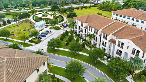 $905,000 | 5174 Beckman Terrace, Palm Beach Gardens, FL 33418