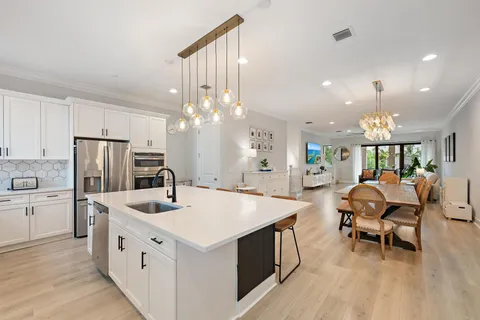 $905,000 | 5174 Beckman Terrace, Palm Beach Gardens, FL 33418