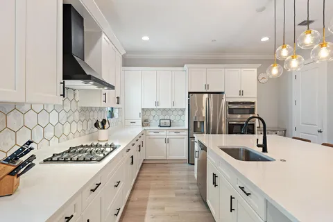 $905,000 | 5174 Beckman Terrace, Palm Beach Gardens, FL 33418