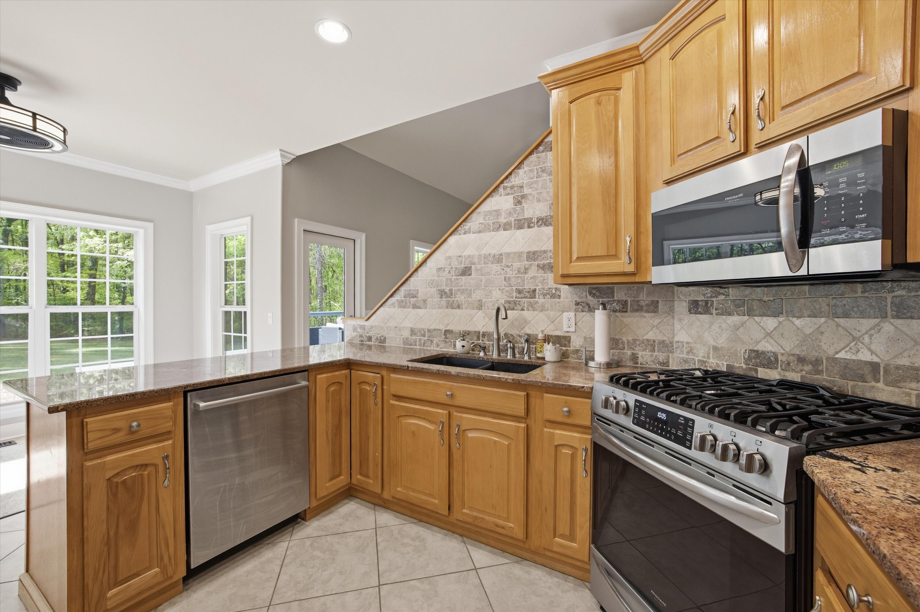 1300 Boyles Mill Road Northeast Dalton, GA 30721 - Photo 6 of 43 19-090A5679-2