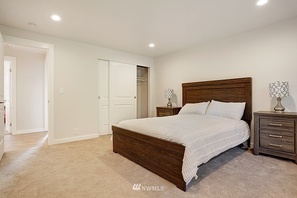 2527 173rd Place Southeast Bothell, WA 98012 - Photo 13 of 22 Gallery Image 13