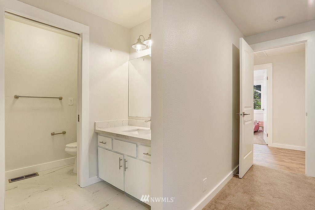 2527 173rd Place Southeast Bothell, WA 98012 - Photo 15 of 22 Gallery Image 15