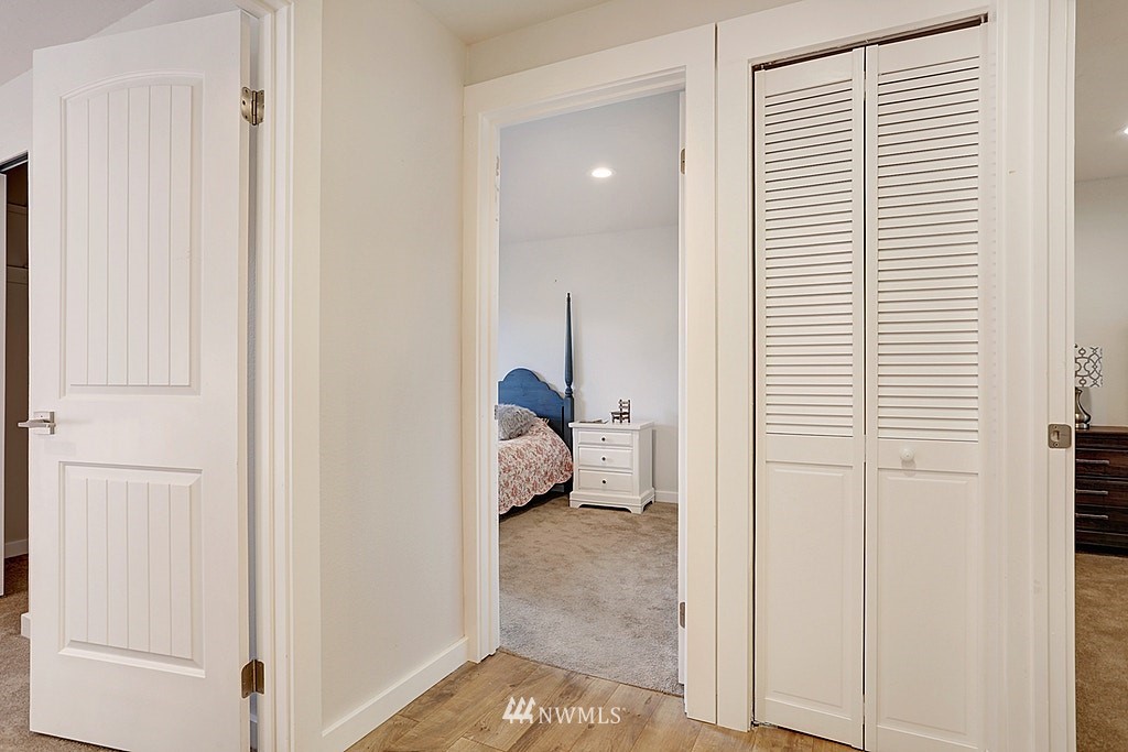 2527 173rd Place Southeast Bothell, WA 98012 - Photo 19 of 22 Gallery Image 19