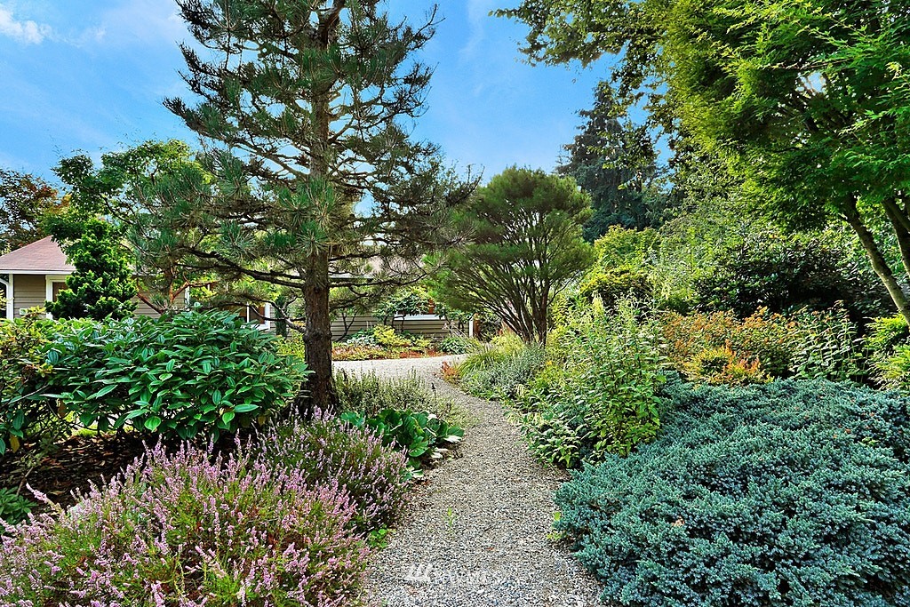 2527 173rd Place Southeast Bothell, WA 98012 - Photo 21 of 22 Gallery Image 21