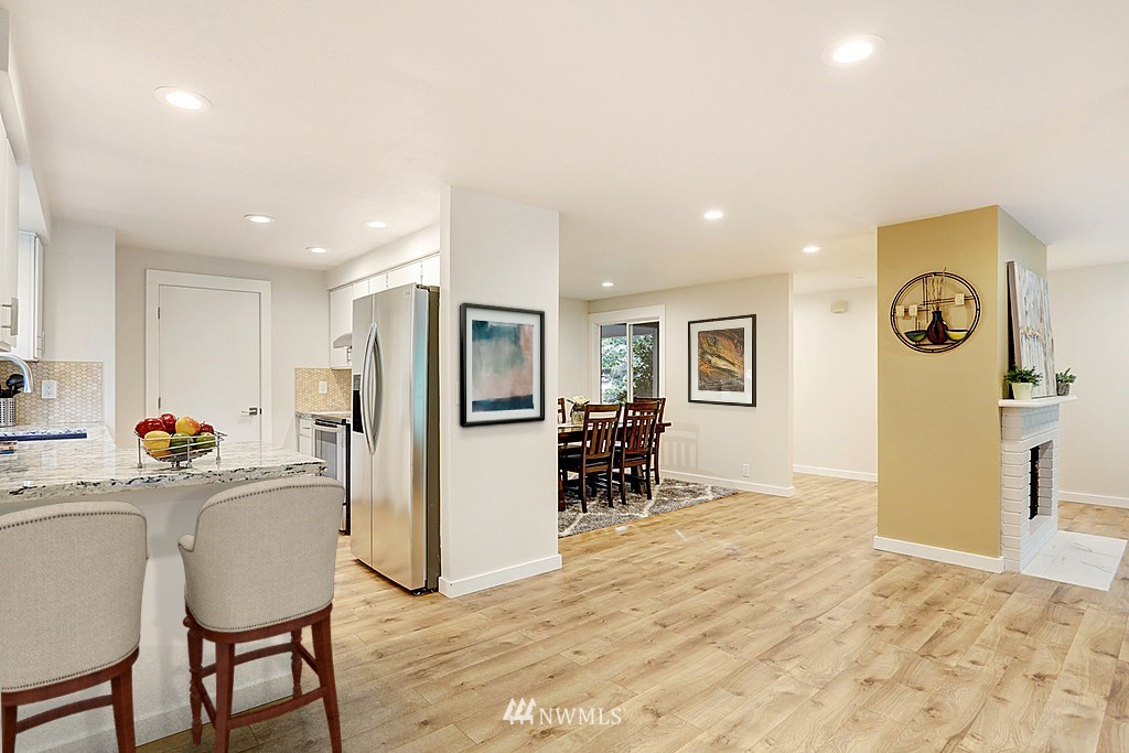 2527 173rd Place Southeast Bothell, WA 98012 - Photo 9 of 22 Gallery Image 9