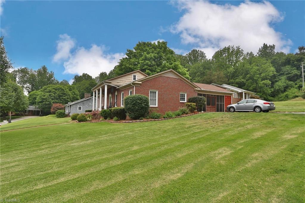 164 Edgewood Drive Elkin, NC 28621 - Photo 2 of 41