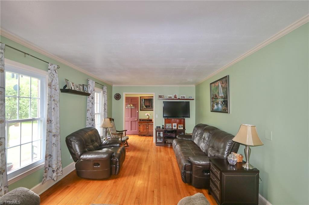 164 Edgewood Drive Elkin, NC 28621 - Photo 14 of 41