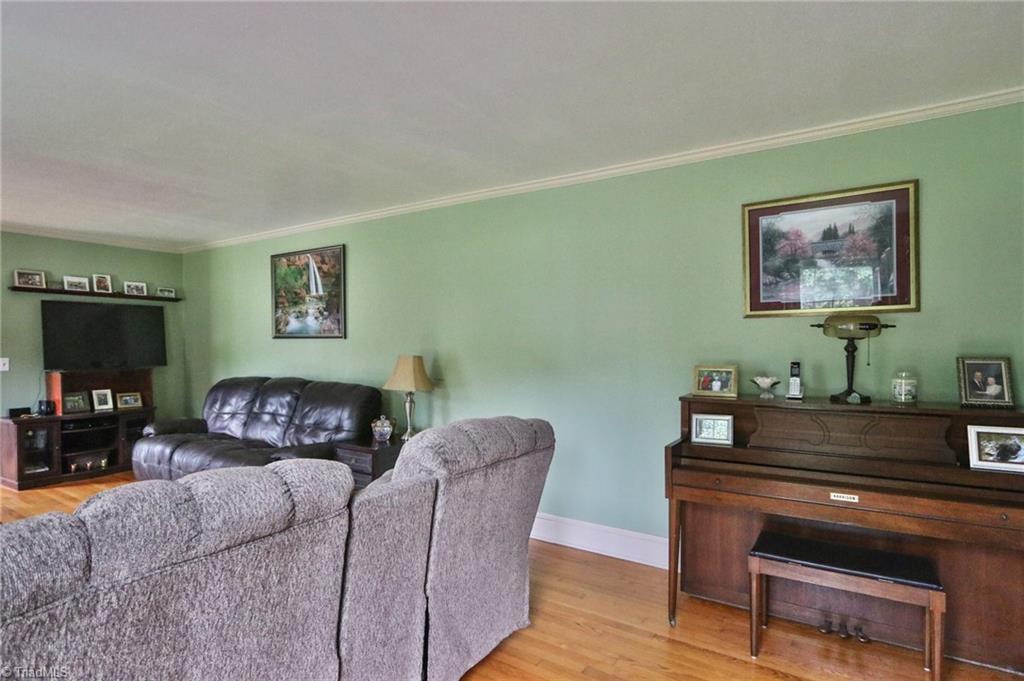 164 Edgewood Drive Elkin, NC 28621 - Photo 15 of 41