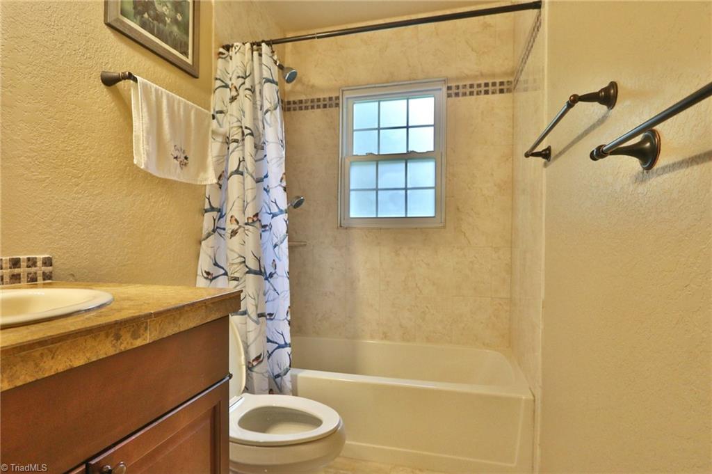 164 Edgewood Drive Elkin, NC 28621 - Photo 25 of 41