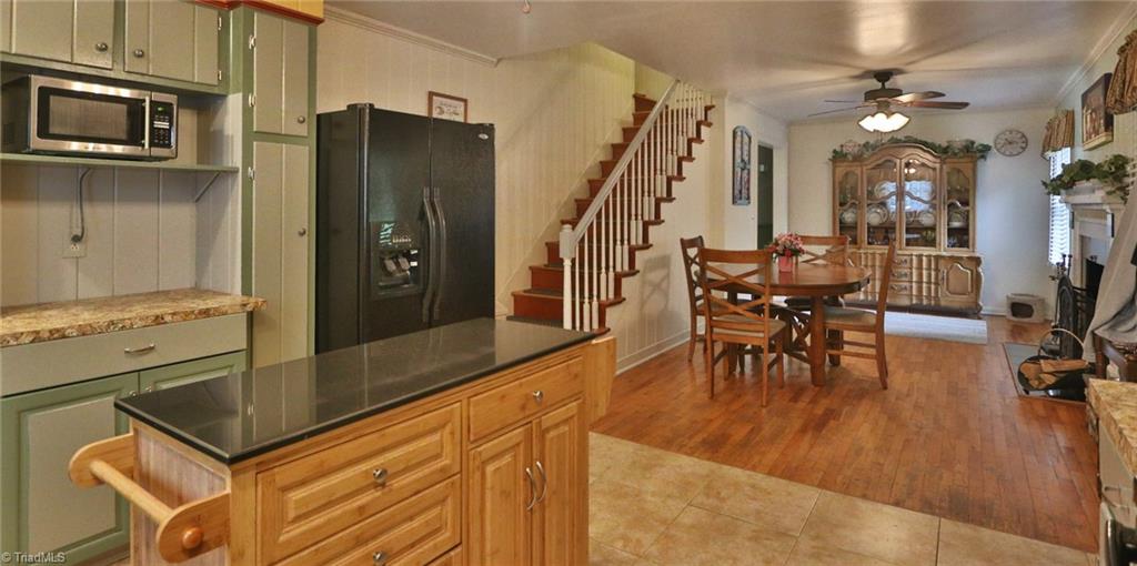 164 Edgewood Drive Elkin, NC 28621 - Photo 8 of 41