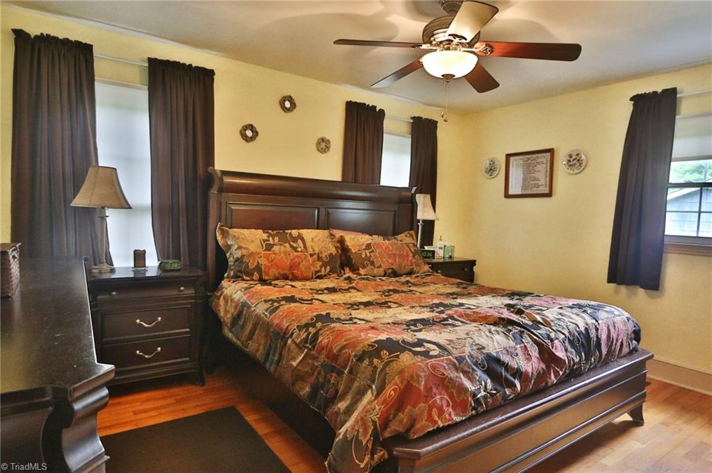 164 Edgewood Drive Elkin, NC 28621 - Photo 10 of 41