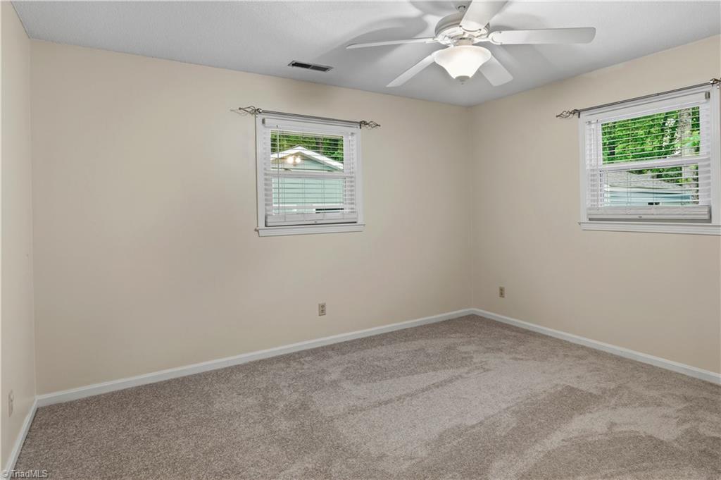 3511 Manoa Road Pfafftown, NC 27040 - Photo 21 of 38