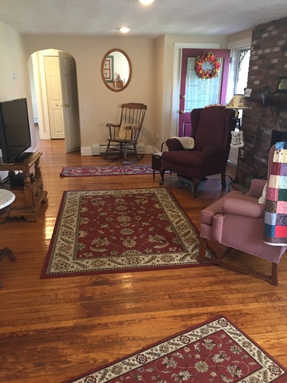 308 New Boston Road Fairhaven, MA 02719 - Photo 7 of 11 Gallery Image 7