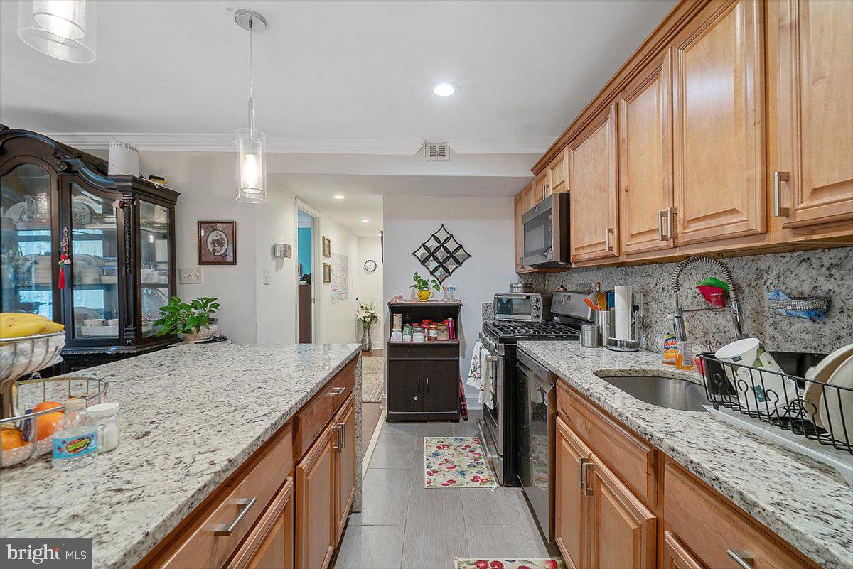 3730 Bel Pre Road, Unit 37302 Silver Spring, MD 20906 - Photo 12 of 22 New Updated Kitchen!