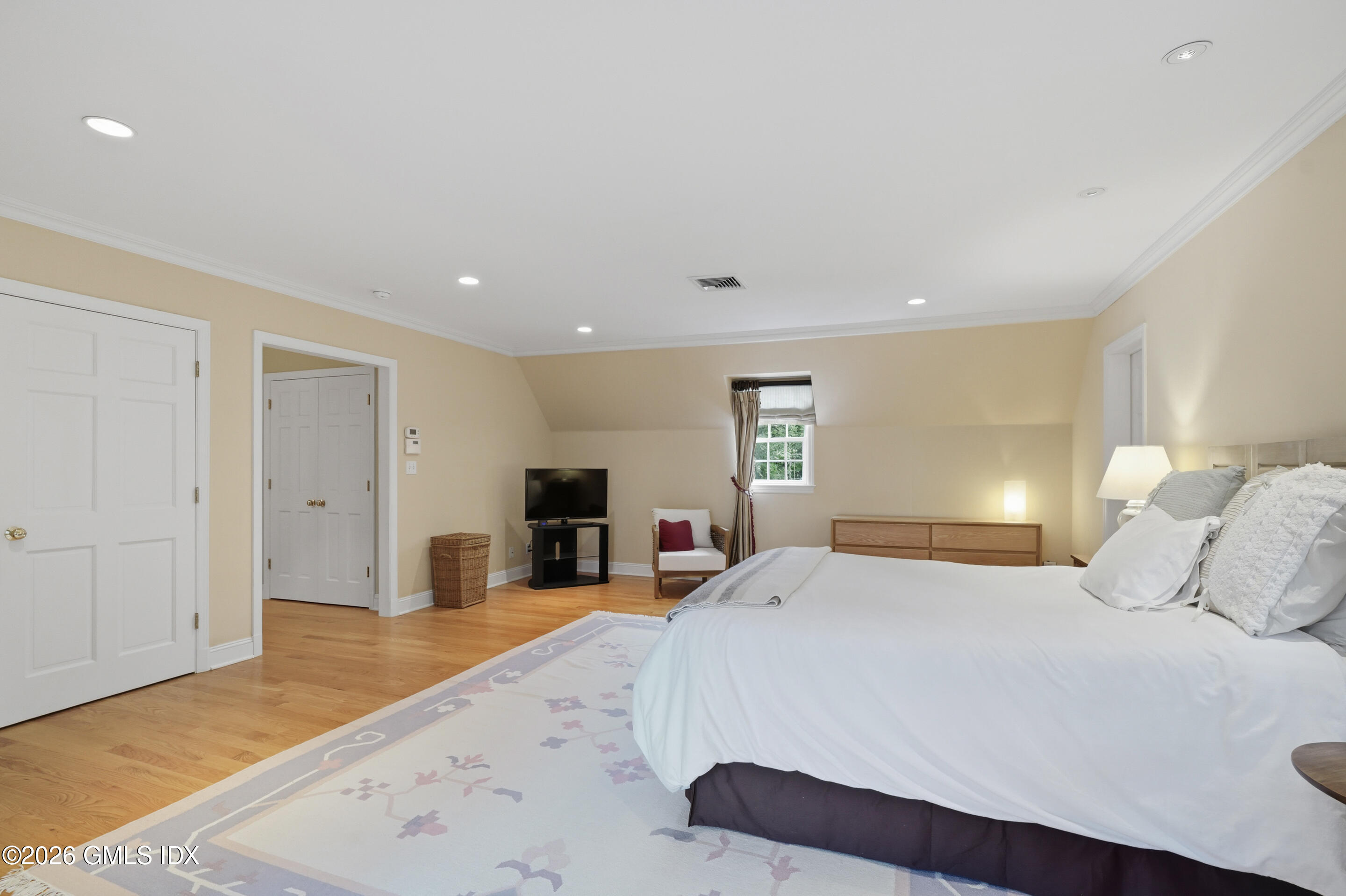 35 Owenoke Way Riverside, CT 06878 - Photo 18 of 33 DSC01294_1