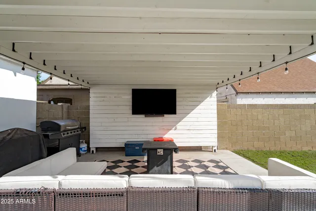 $649,990 | 2201 East Weldon Avenue, Phoenix, AZ 85016