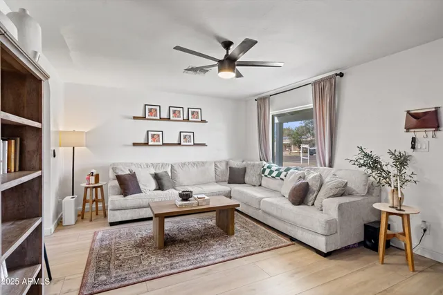 $649,990 | 2201 East Weldon Avenue, Phoenix, AZ 85016