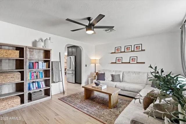 $649,990 | 2201 East Weldon Avenue, Phoenix, AZ 85016