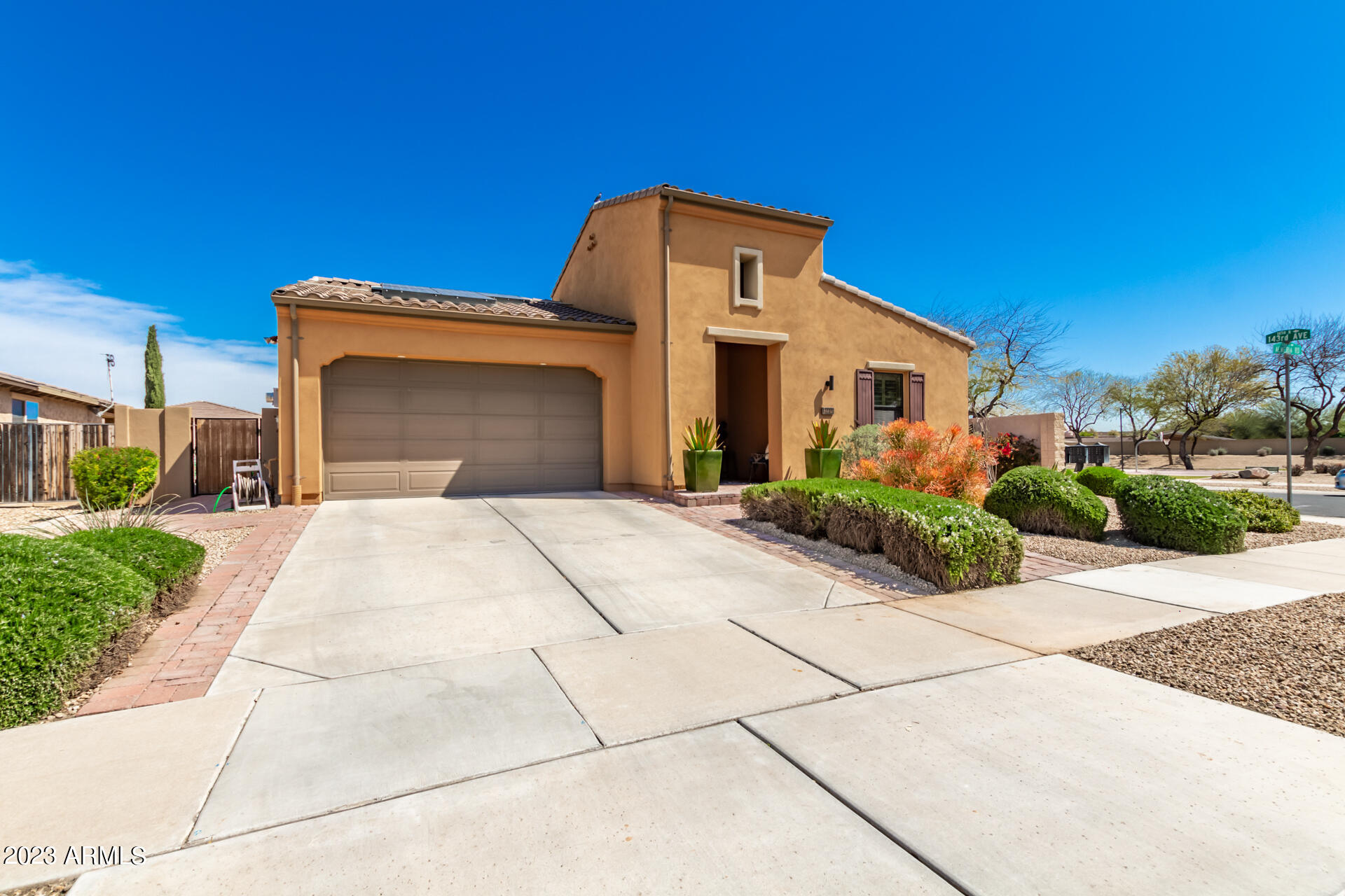 14312 West Almeria Road Goodyear, AZ 85395 - Photo 8 of 65 03-Almeria