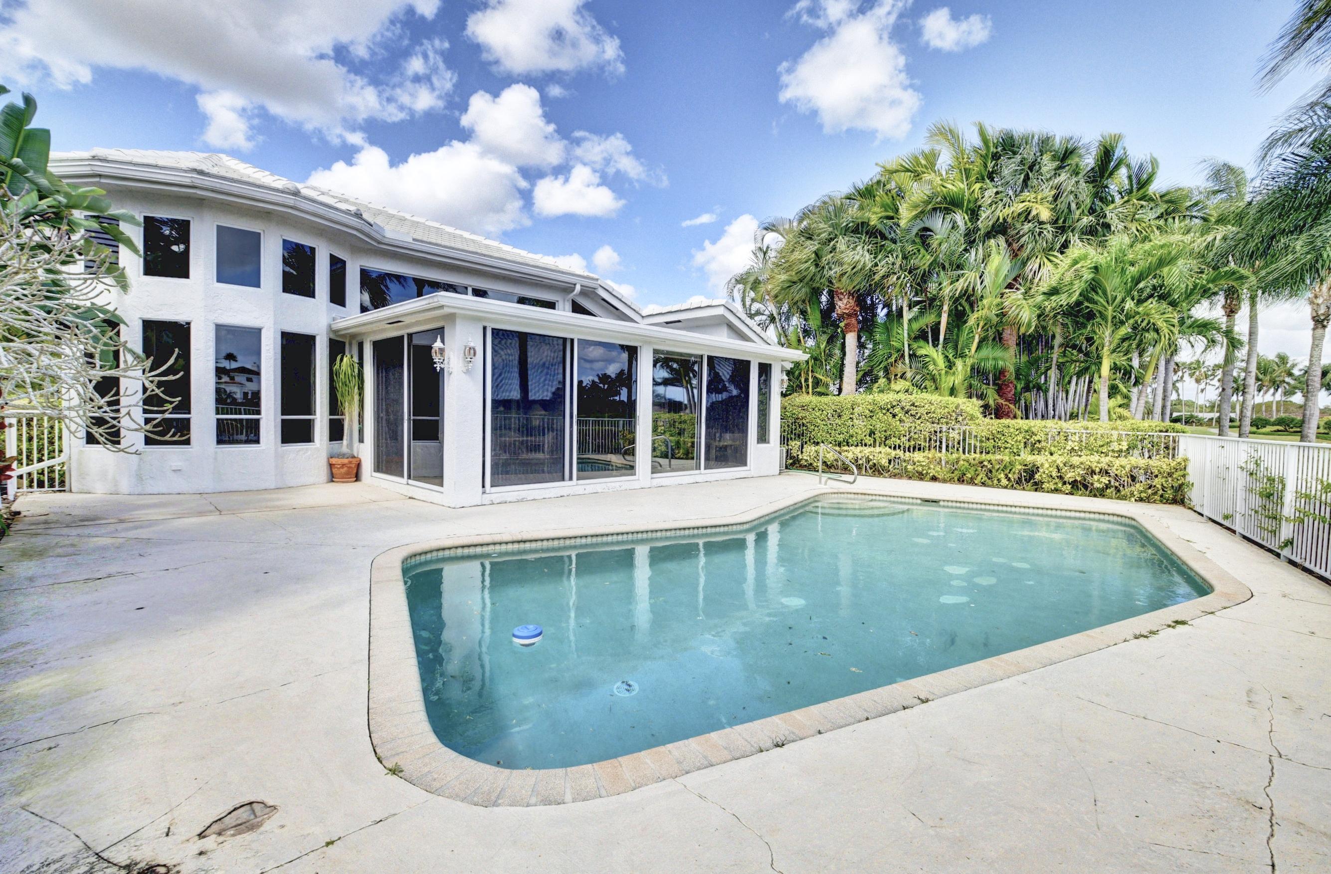 17152 Huntington Park Way Boca Raton, FL 33496 - Photo 30 of 35 Pool