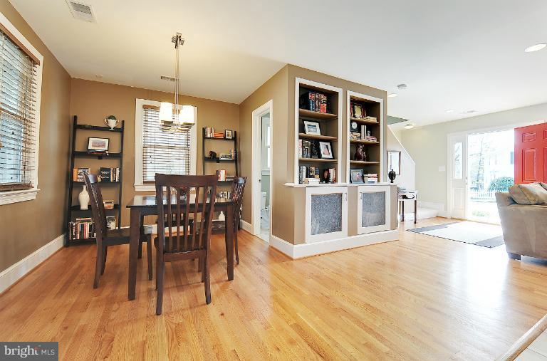 30 East Braddock Road Alexandria, VA 22301 - Photo 2 of 30 Dining Room