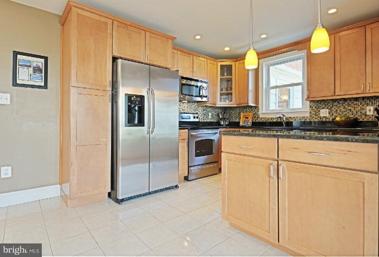 30 East Braddock Road Alexandria, VA 22301 - Photo 15 of 30 Kitchen