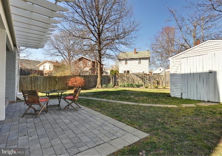 30 East Braddock Road Alexandria, VA 22301 - Photo 22 of 30 Exterior (Rear)