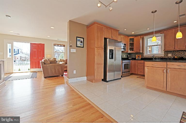 30 East Braddock Road Alexandria, VA 22301 - Photo 25 of 30 Kitchen