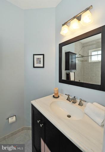 30 East Braddock Road Alexandria, VA 22301 - Photo 28 of 30 Bath