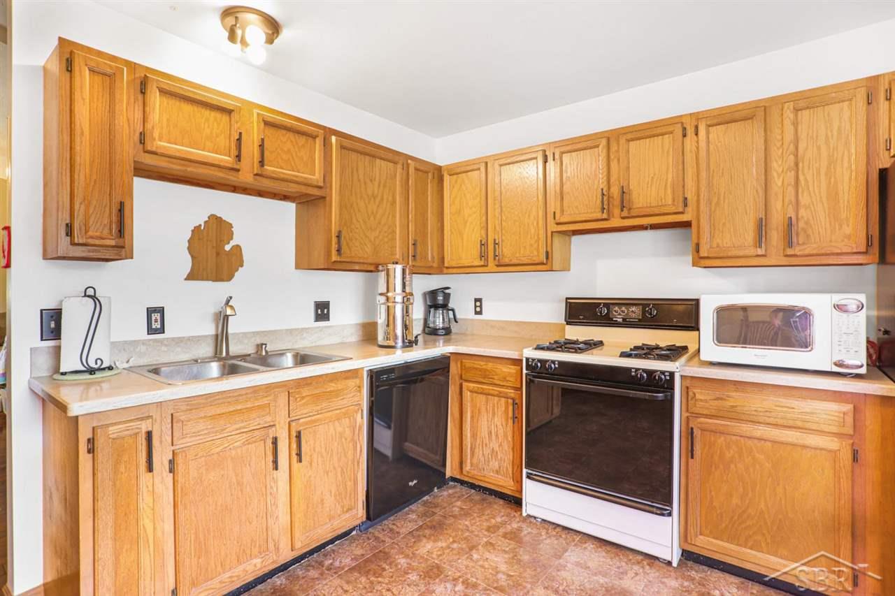 7373 West Stanley Road Flushing, MI 48433 - Photo 19 of 50 50047659-19.JPG