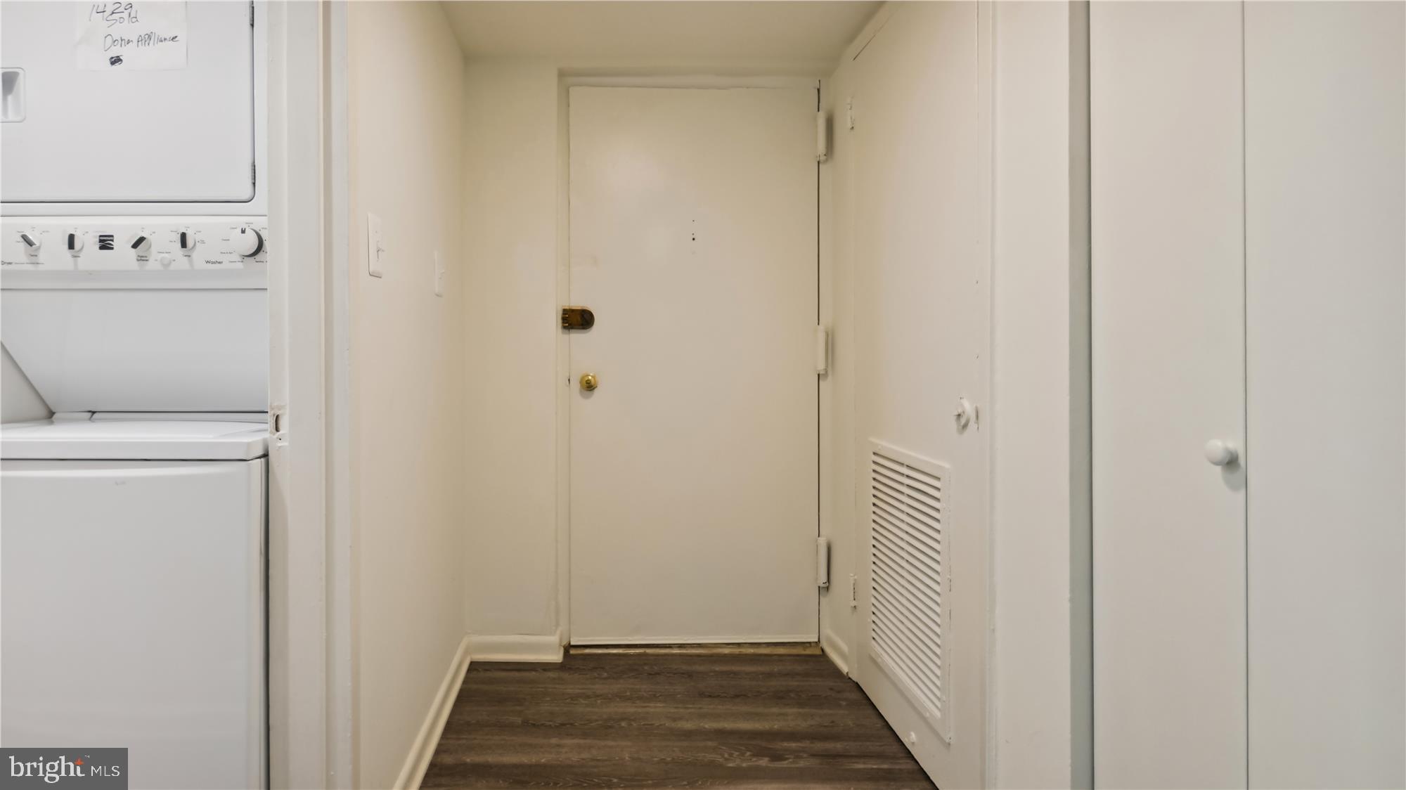 1429 Northgate Square, Unit 1C Reston, VA 20190 - Photo 18 of 25 Entry