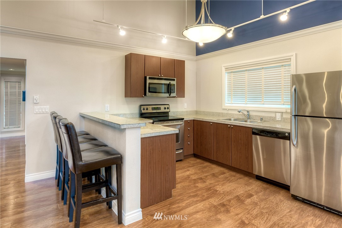 12404 East Gibson Road, Unit 206 Everett, WA 98204 - Photo 14 of 19 Gallery Image 14