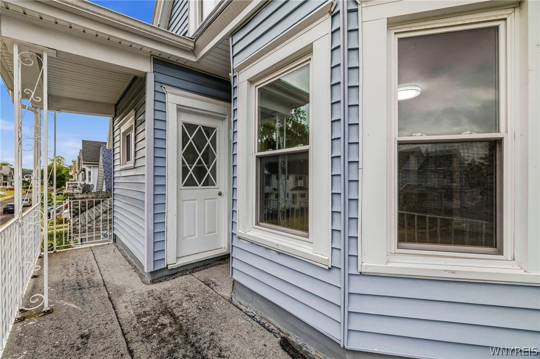 258 Laurel Street Buffalo, NY 14208 - Photo 37 of 49