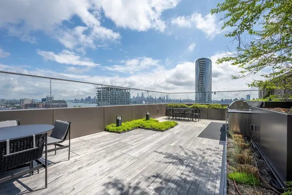 $819,000 | 75 Park Lane South, Unit 1009, Jersey City, NJ 07310