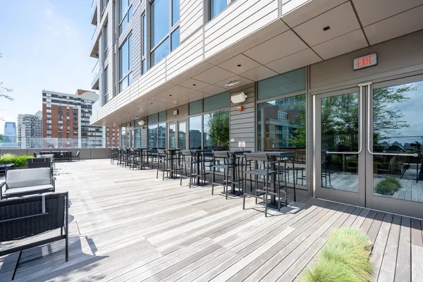 $819,000 | 75 Park Lane South, Unit 1009, Jersey City, NJ 07310