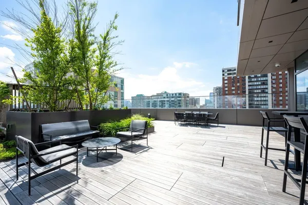 $819,000 | 75 Park Lane South, Unit 1009, Jersey City, NJ 07310