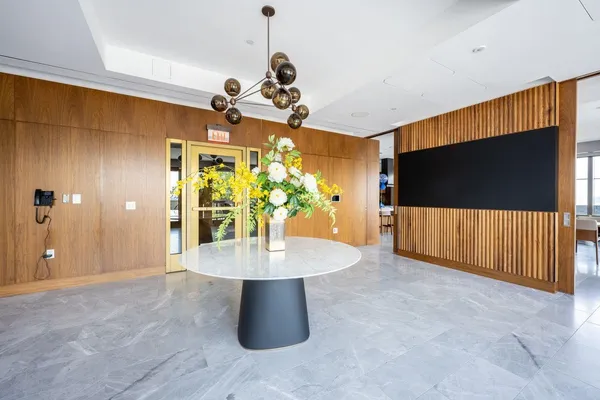 $819,000 | 75 Park Lane South, Unit 1009, Jersey City, NJ 07310