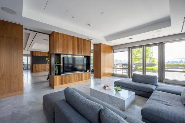 $819,000 | 75 Park Lane South, Unit 1009, Jersey City, NJ 07310