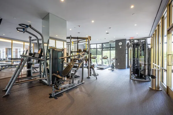 $819,000 | 75 Park Lane South, Unit 1009, Jersey City, NJ 07310