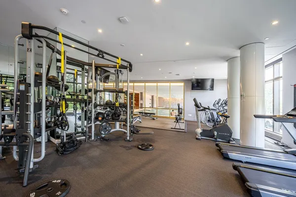 $819,000 | 75 Park Lane South, Unit 1009, Jersey City, NJ 07310