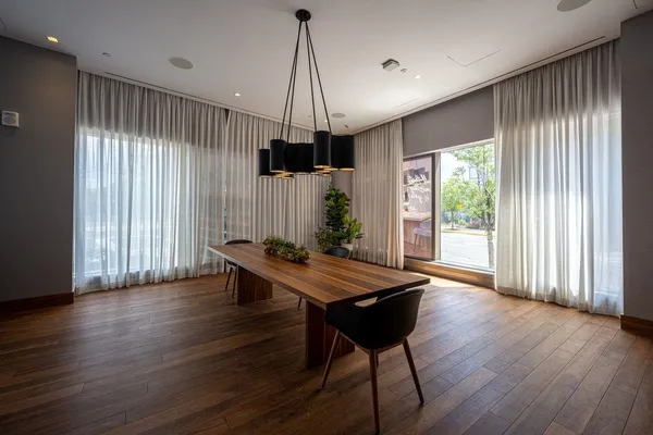 $819,000 | 75 Park Lane South, Unit 1009, Jersey City, NJ 07310